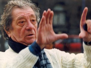 Károly Makk obituary: Hungarian director of subtle, incisive films - image