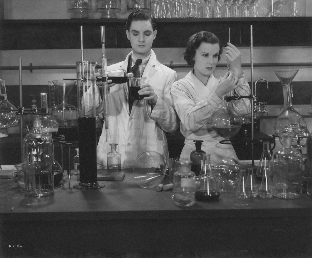 Robert Donat and Joan Gardner in Leontine Sagan&amp;#8217;s lost 1932 film Men of Tomorrow