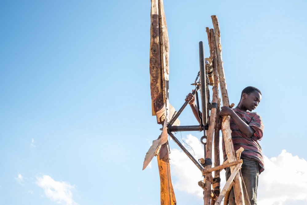 Maxwell Simba as William Kamkwamba in The Boy Who Harnessed the Wind