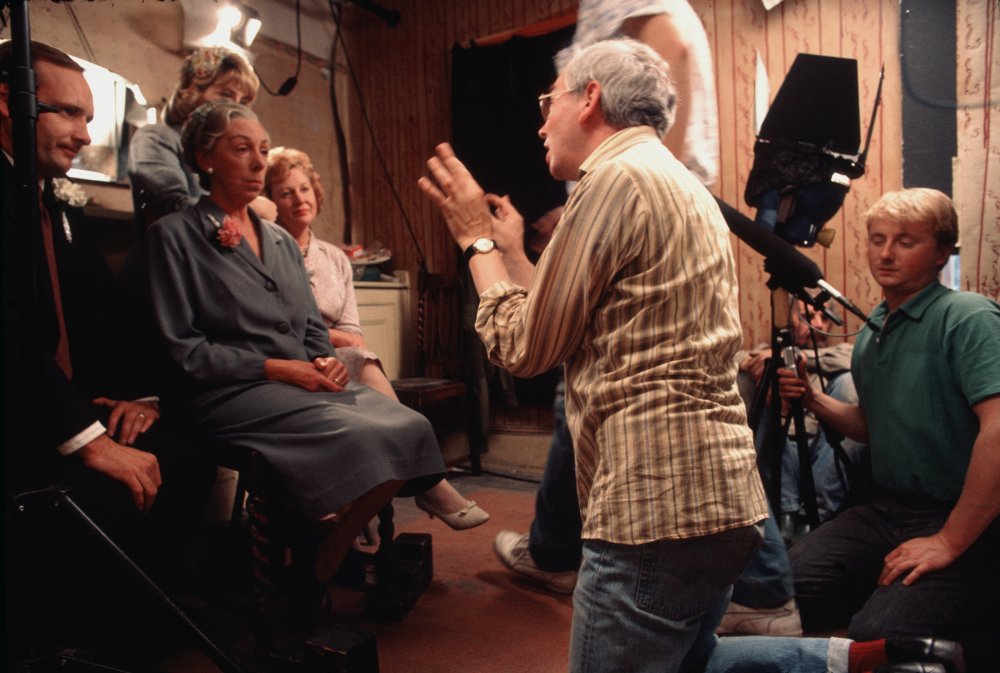 Terence Davies directing Distant Voices, Still Lives (1988)