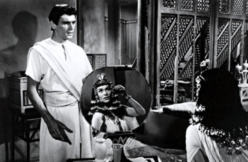 The Egyptian (1954)