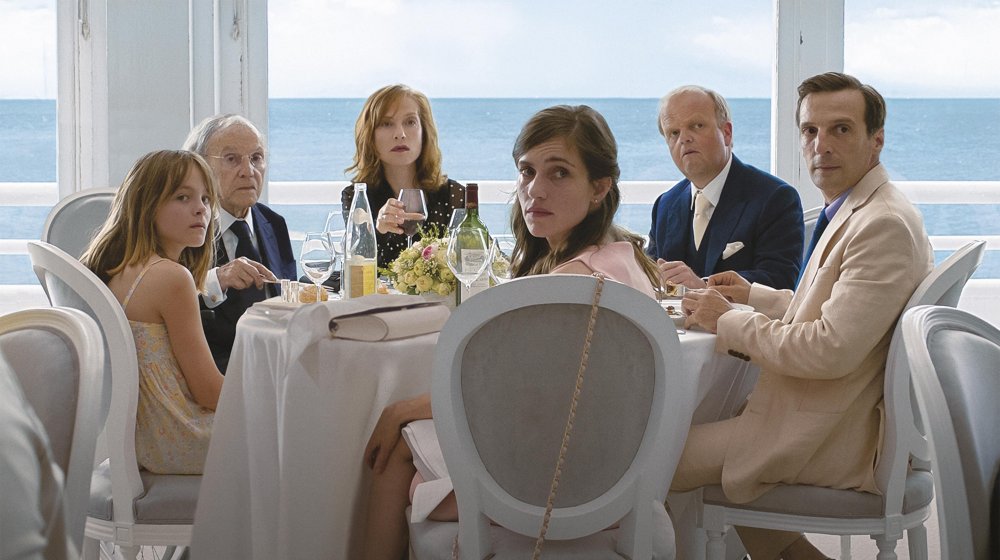 Fantine Harduin, Jean-Louis Trintignant, Isabelle Huppert, Laura Verlinden, Toby Jones and Mathieu Kassovitz in Michael Haneke&amp;rsquo;s Happy End (2017)