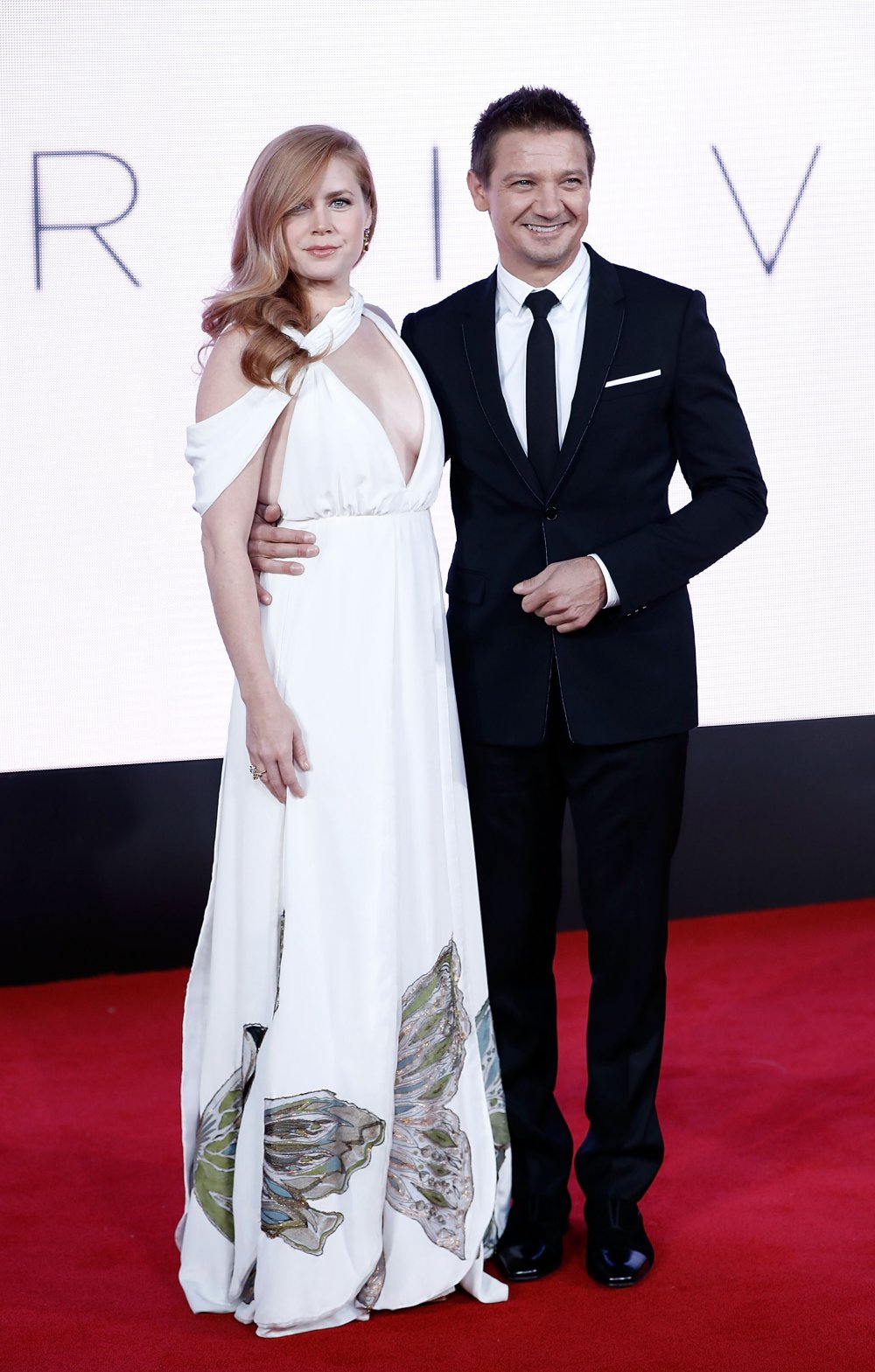 Amy Adams and Jeremy Renner attend the Arrival premiere during the 60th BFI London Film Festival 