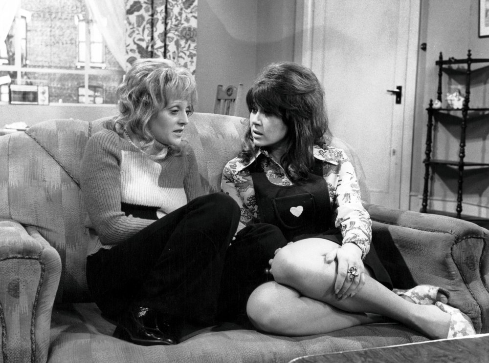 Nerys Hughes and Polly James in The Liver Birds