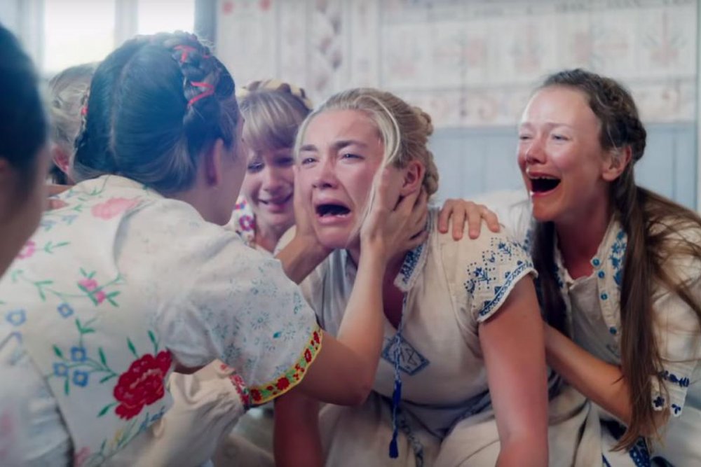 Florence Pugh as Dani (centre) in Midsommar
