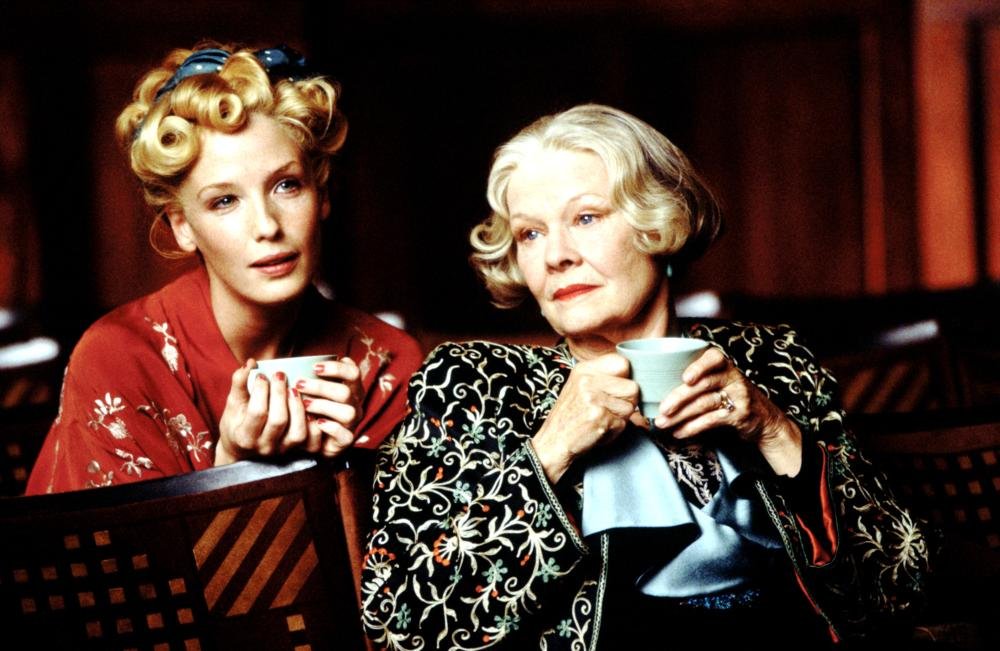 Kelly Reilly and Judi Dench in Mrs. Henderson Presents (2005)