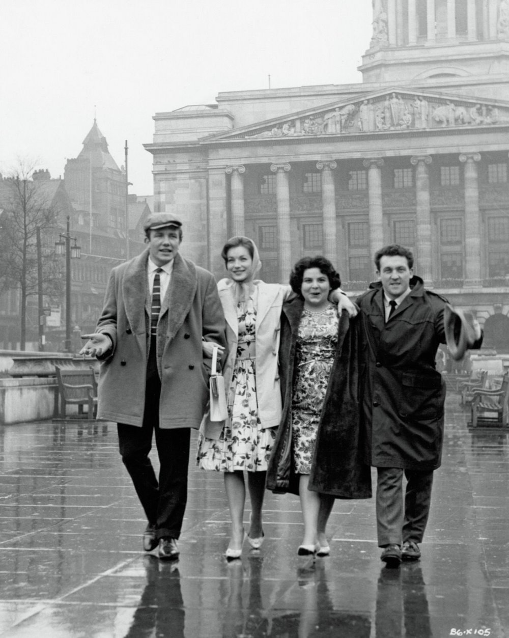The cast of Saturday Night and Sunday Morning &amp;ndash; Albert Finney, Shirley Anne Field, Louise Dunn and Norman Rossington &amp;ndash; in Market Square, Nottingham