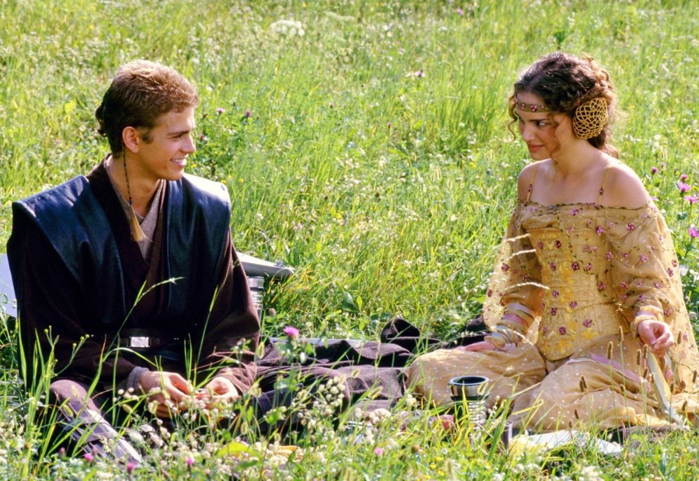 Hayden Christensen as Anakin Skywalker and Natalie Portman as Padm&amp;eacute; Amidala in Star Wars: Episode II &amp;ndash; Attack of the Clones