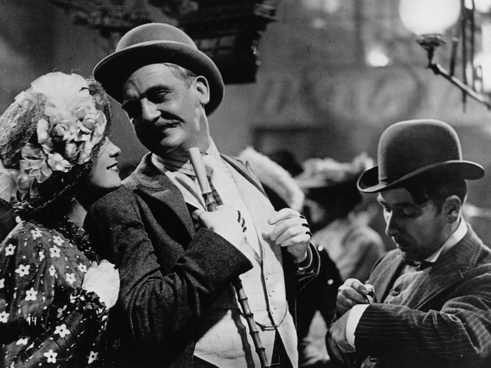threepenny-opera-the-1931-001-flirting-bfi-00n-jhg.jpg