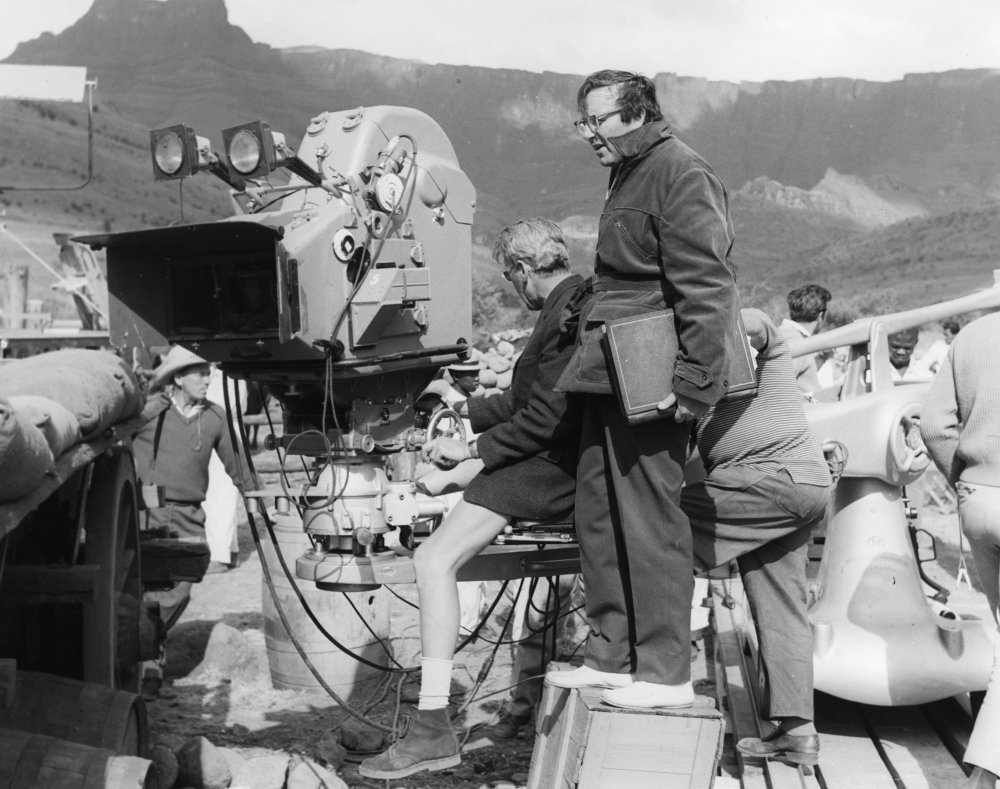 Director Cy Endfield with one of the huge cameras used for the Zulu shoot. The film was shot in the Technirama, an anamorphic, widescreen technology similar to CinemaScope. Other recent Technirama productions included El Cid (1961) and The Leopard (1963).