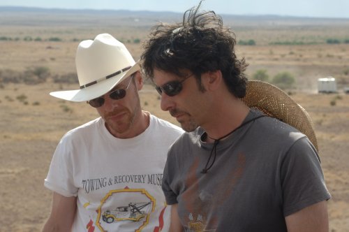 Joel and Ethan Coen on location for No Country for Old Men (2007)